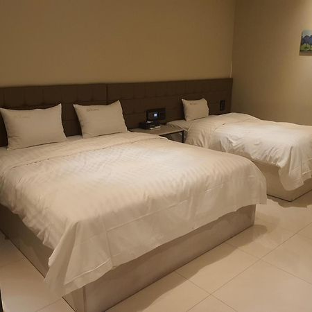 The Empress Hotel Daejeon Buitenkant foto
