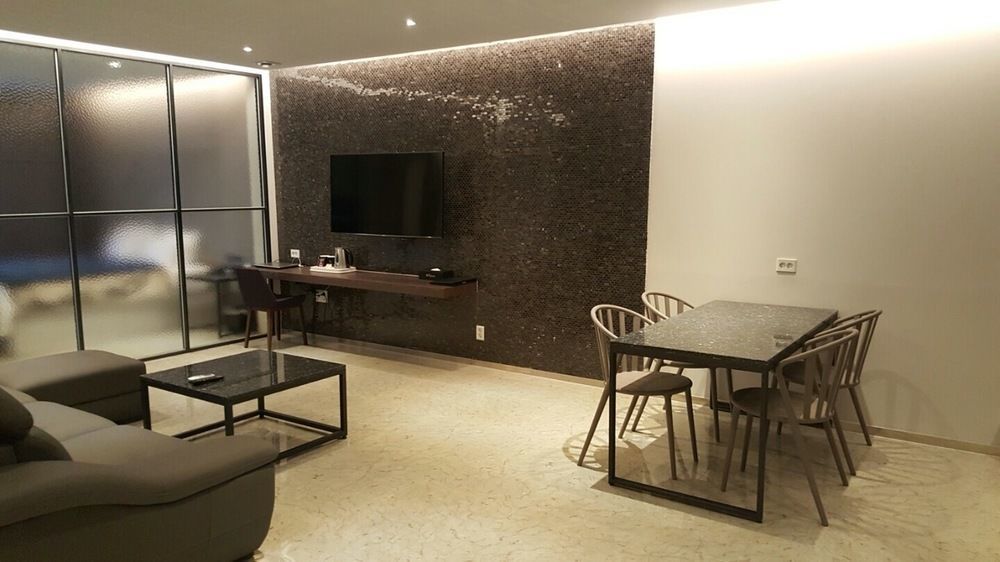 The Empress Hotel Daejeon Buitenkant foto